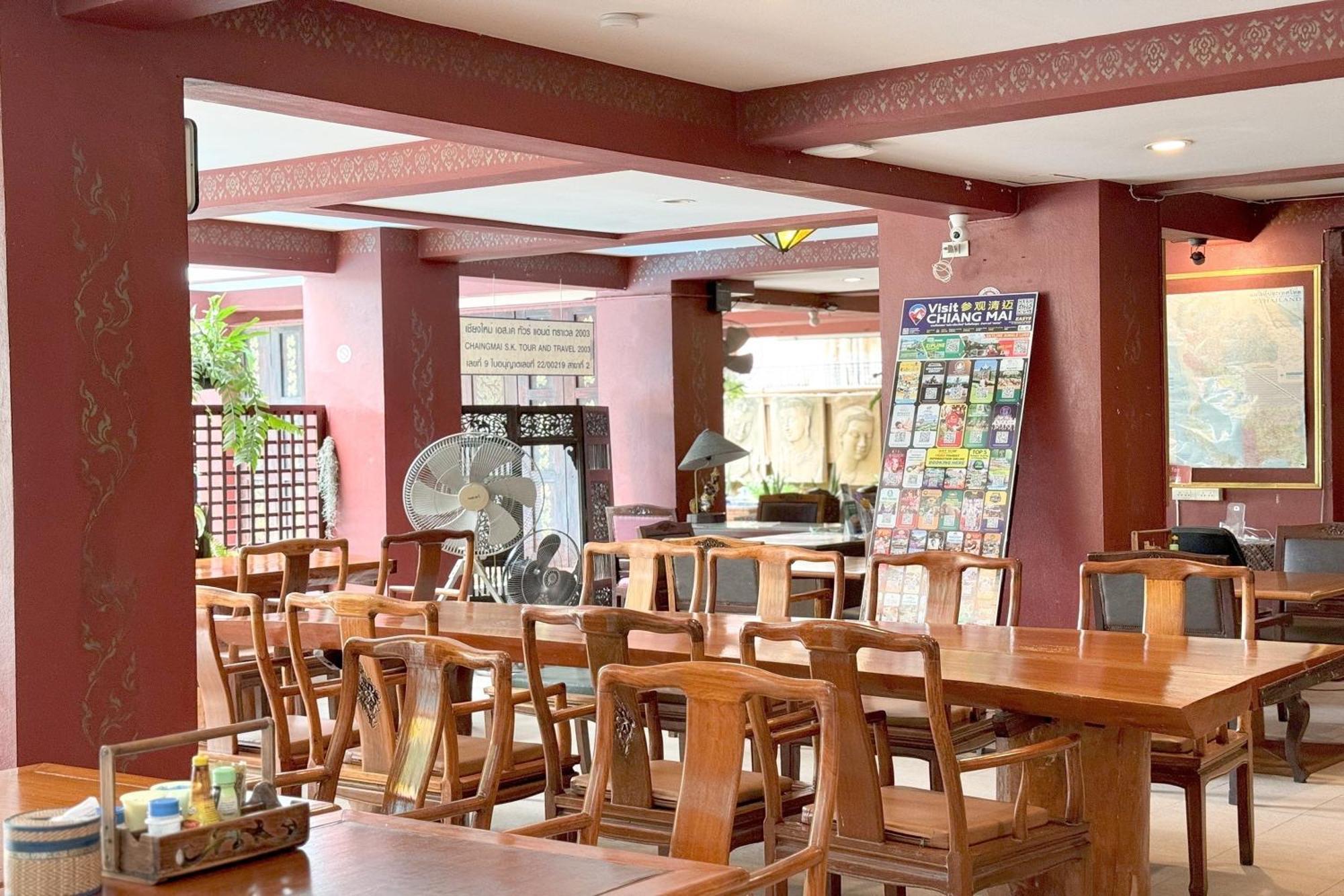 Sk House 2 Hotel Chiang Mai Buitenkant foto