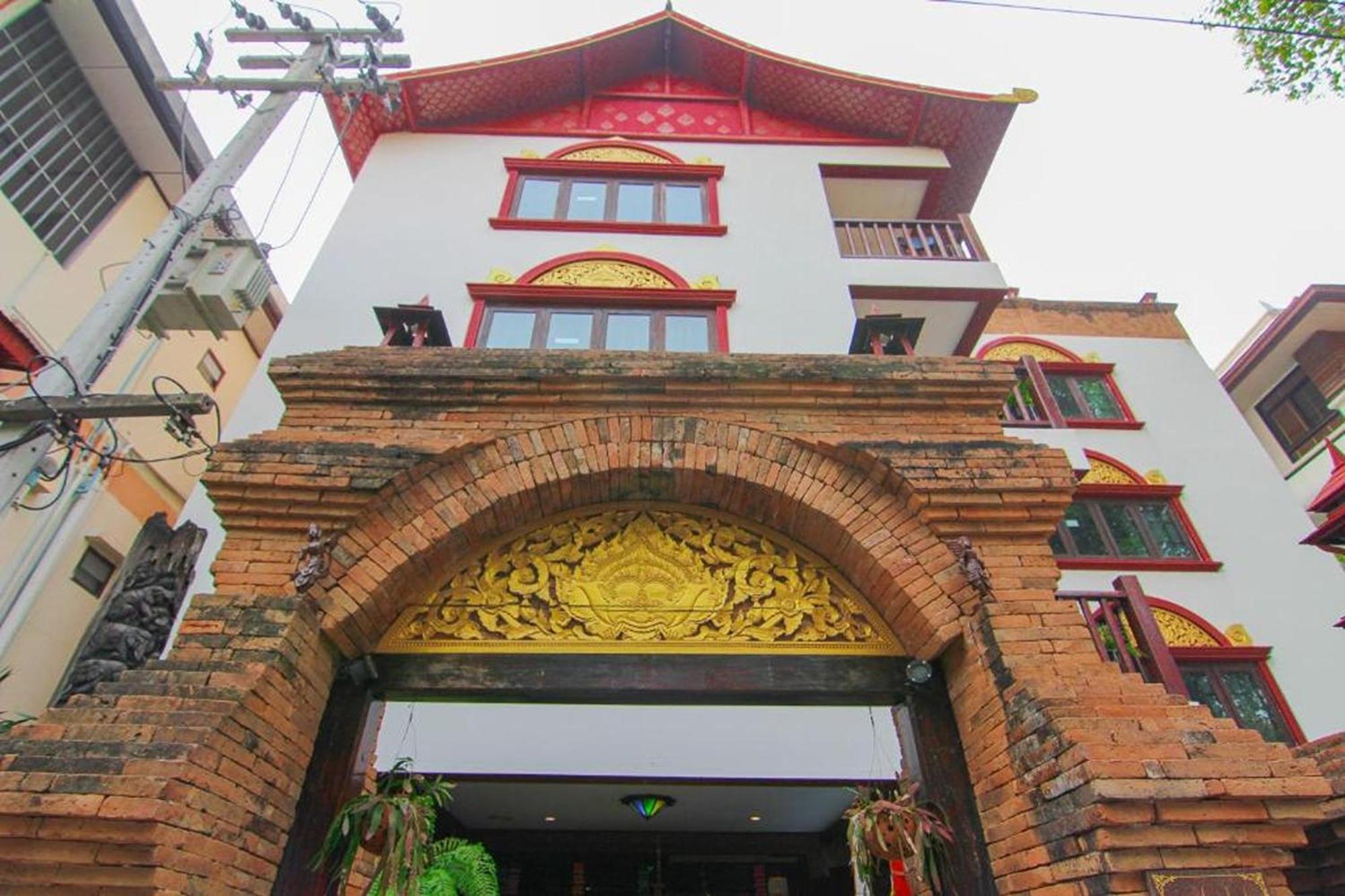 Sk House 2 Hotel Chiang Mai Buitenkant foto