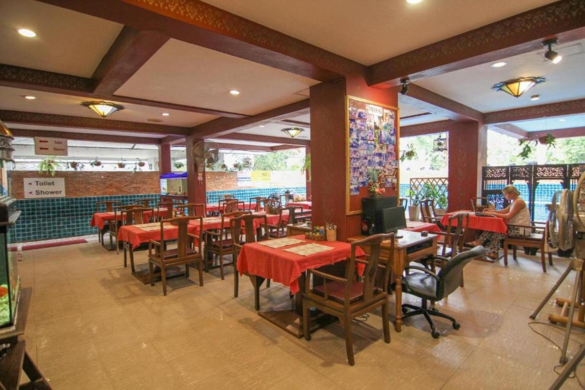 Sk House 2 Hotel Chiang Mai Buitenkant foto